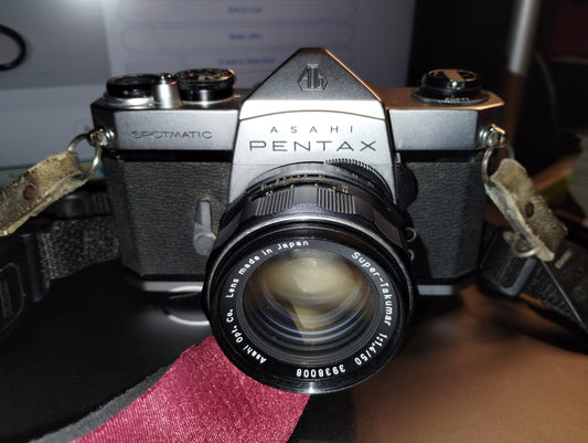 Asahi Pentax Spotmatic 35 mm Film SLR Camera with Lens